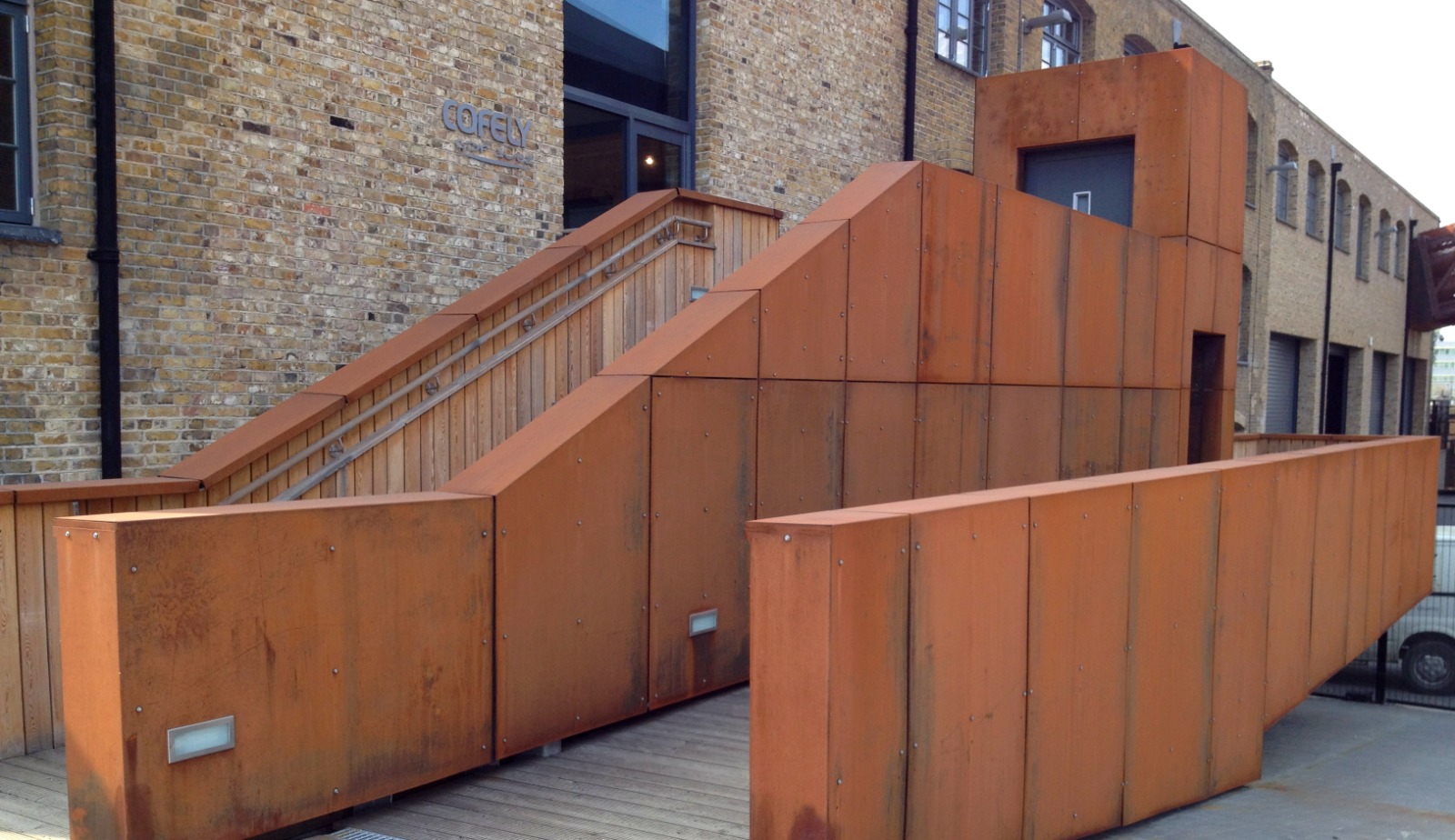 Weathering Steel Advantages & Disadvantages