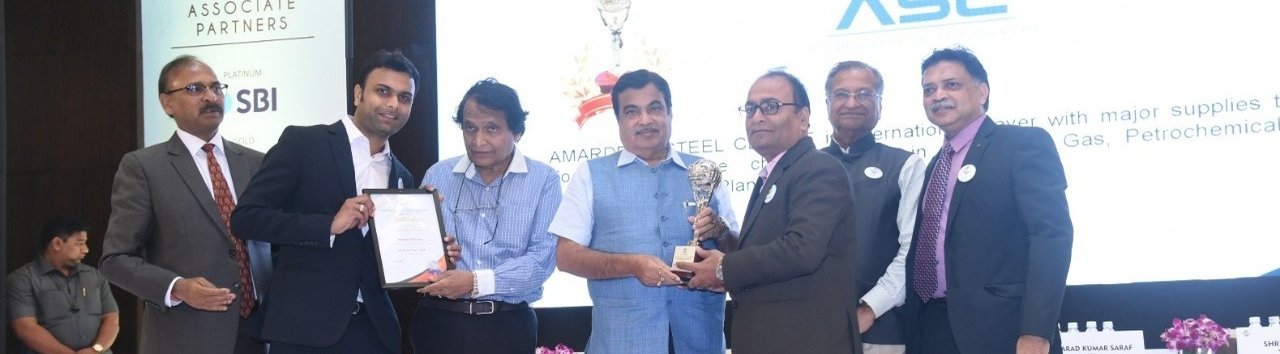 Amardeep Steel Centre LLP team receiving award